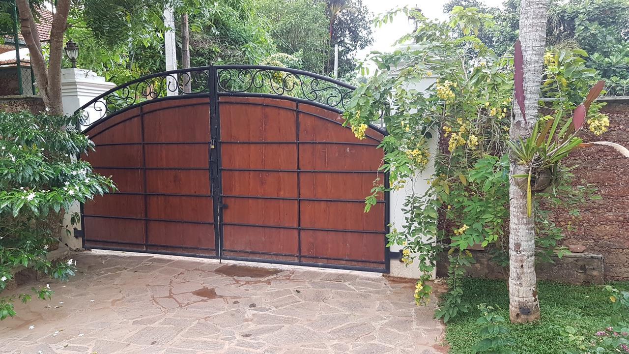 Siriniwasa Luxury Villa With Private Pool Induruwa Exterior foto