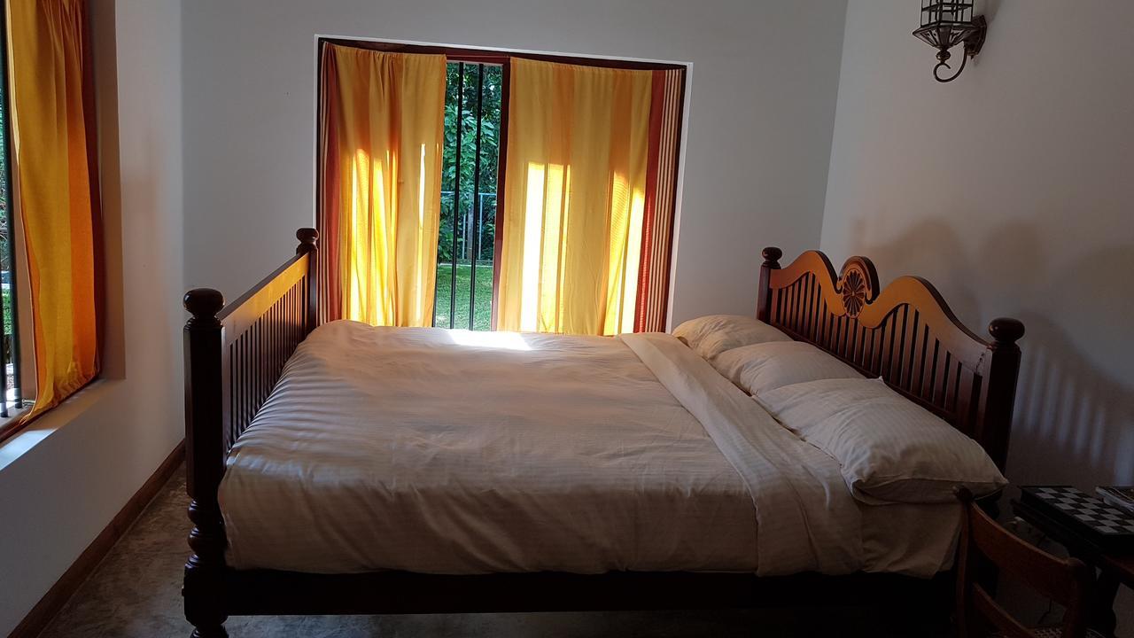 Siriniwasa Luxury Villa With Private Pool Induruwa Exterior foto