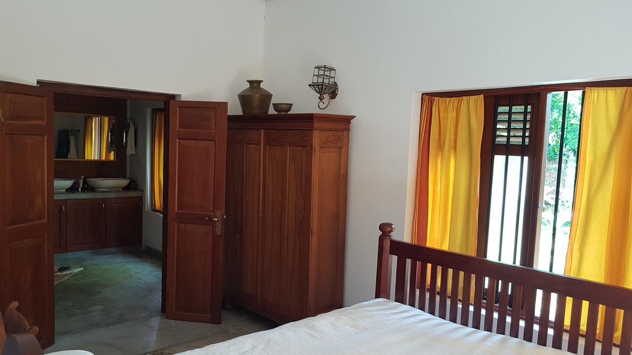 Siriniwasa Luxury Villa With Private Pool Induruwa Exterior foto
